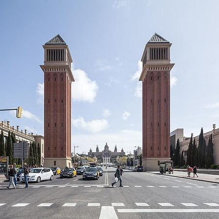Fira Apartments By Gaiarooms バルセロナ エクステリア 写真